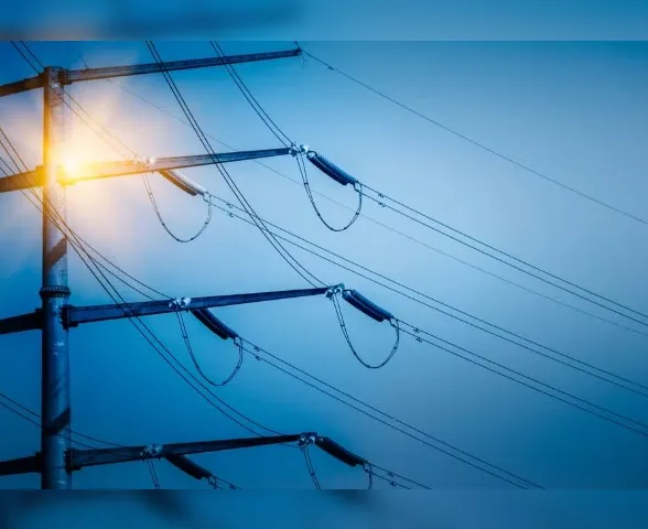 Conta de luz fica mais cara em junho; veja como economizar