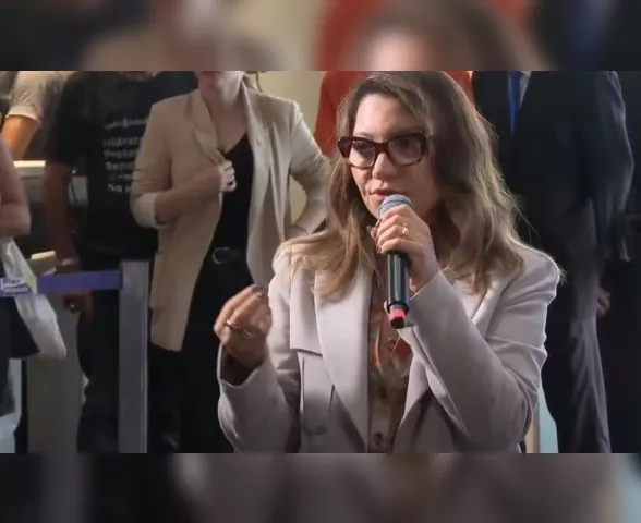 Janja cria constrangimento em encontro de Lula com Xi Jinping ao falar de TikTok