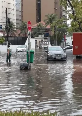 Defesa civil de Maceió testa alerta para extremos climáticos