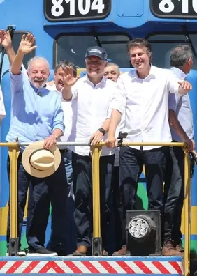 Lula diz que, se tiver saúde, disputará reeleição