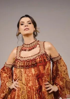 Marina Cândia homenageia mulheres alagoanas por meio da moda e da cultura popular