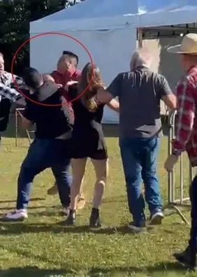 Porradaria come solta após pai agredir criança em festa junina