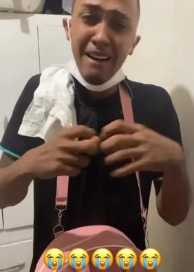 VÍDEO: pai quebra recepção de hospital após morte de bebê