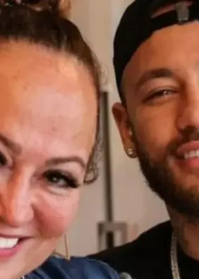 Veja o antes e depois de Nadine após rejuvenescimento facial