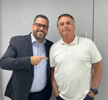 “Bolsonaro sempre foi perseguido sem que nunca provassem nada contra ele”, diz Leonardo Dias