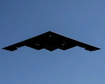 “Aviões invisíveis”: EUA teriam usado bombardeiros B-2 em ataque ao Irã