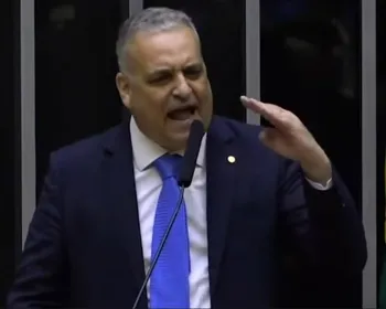 Bancada alagoana reage à tarifa de Trump contra o Brasil e expõe divergências