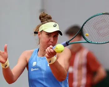 Bia Haddad desperdiça match-point e para nas oitavas em Londres