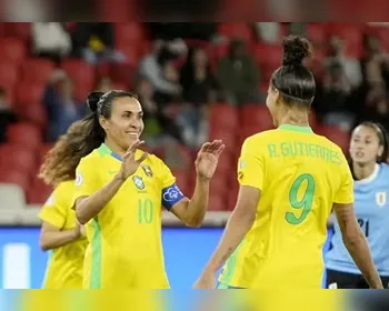 Brasil goleia Uruguai, vai à final da Copa América e garante vaga