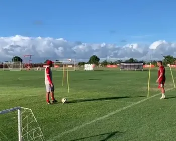 CRB: Douglas Baggio aparece na transição, mas não enfrentará o Coritiba nesta quinta