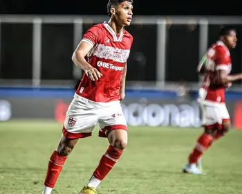 CRB acerta empréstimo do meia David Braw, revelado no Galo, para o Botafogo-SP
