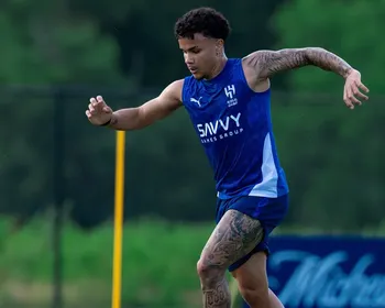 Corinthians estuda contratação de Kaio César, atacante que atua no Al-Hilal