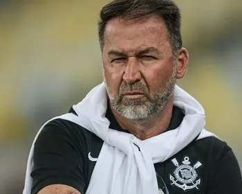 Corinthians: polícia aponta depósitos suspeitos na conta de Augusto Melo