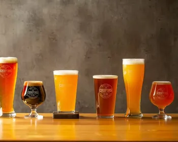 Dia Internacional da Cerveja: descubra o copo ideal para cada estilo