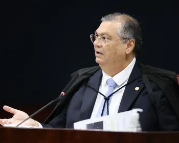 Dino agenda reunião com bancos e órgãos sobre rastreio de emendas Pix