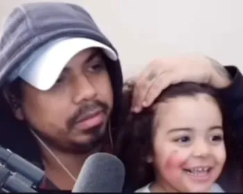 Filha de influencer morre aos 3 anos após cair na piscina: “Gritou”