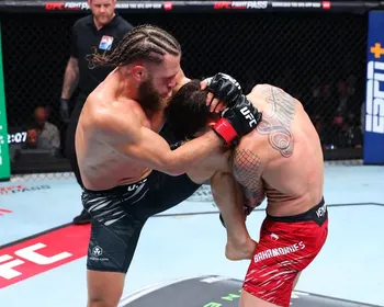 Fiziev derrota Bahamondes e levanta torcida no UFC Baku