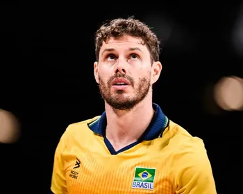 Fora da Seleção Brasileira, Bruninho celebra volta ao país após uma década