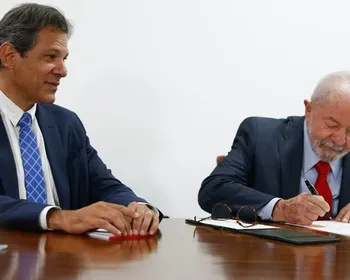 Governo publica MP e decreto para compensar recuo na alta do IOF