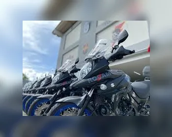 Homem é preso após tentar fugir da polícia em alta velocidade no bairro Canaã