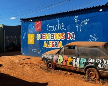 Homem invade creche, ameaça dona e dá coronhada em criança de 1 ano