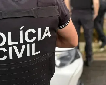 Homem que abusou da filha dos 6 aos 17 anos é preso após 15 anos foragido