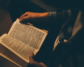 IA vira aliada de pastor para criar sermões e ampliar missão da igreja