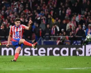 IFAB revê regra após dois toques em pênalti de Júlian Álvarez na Champions; veja mudança