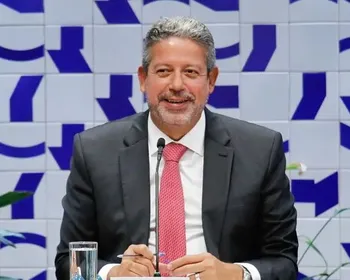 Impulsionando a apicultura em AL, Arthur Lira assegura R$ 464 mil para construção da Casa de Mel
