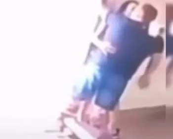 “Inimigo íntimo”: vídeo mostra médica beijando amigo do marido
