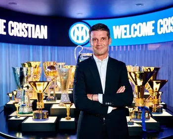 Inter de Milão anuncia ex-jogador campeão da Champions como novo treinador
