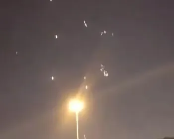 Irã ataca base militar dos EUA no Catar, diz site; explosões são vistas em Doha