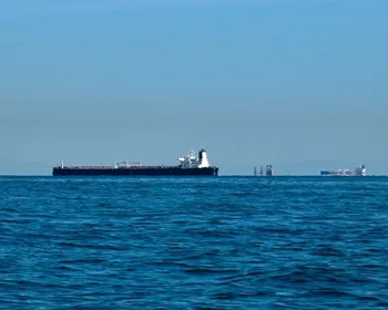 Irã pode bloquear local por onde passa boa parte do petróleo mundial