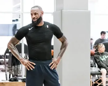 LeBron James segue rotina rígida de treinos na offseason da NBA