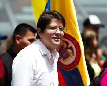 Miguel Uribe, pré-candidato à Presidência da Colômbia, fica em estado crítico após ser baleado em ato de campanha