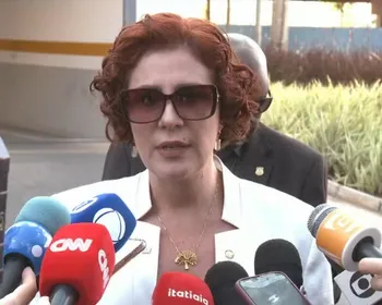 Motta encaminha ordem do STF para cassar mandato de Zambelli