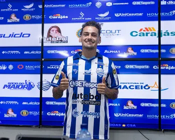 Novo atacante do CSA, Matías Cavalleri rasga elogios à estrutura do clube