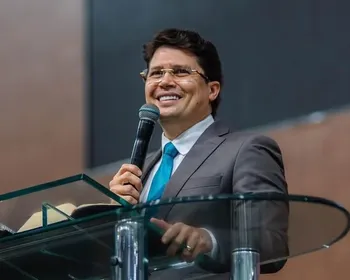 Pastor critica cachê de cantores evangélicos: “Falta de respeito”