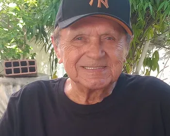 Romildo Freitas, ícone do rádio de AL e defensor do forró, morre aos 91 anos