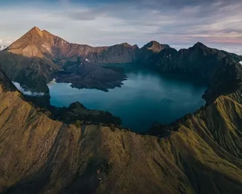 Dias após morte de Juliana, alpinista é resgatado no vulcão Rinjani