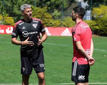São Paulo retorna aos trabalhos sob comando de Crespo; veja cenário da reapresentação