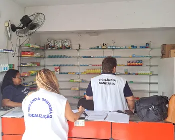 Sem receita: farmácia é interditada por venda irregular de medicamentos