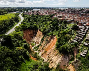 Situação de emergência: órgão nacional vistoria cratera na Ladeira do Catolé