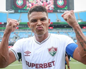 Thiago Silva faz discurso emocionante: 'Não deixa pra depois o que pode fazer agora'