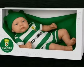 Time de Portugal aceita bebês reborn como sócios-torcedores