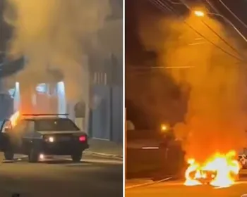 VÍDEO: carro começa a pegar fogo em movimento no interior