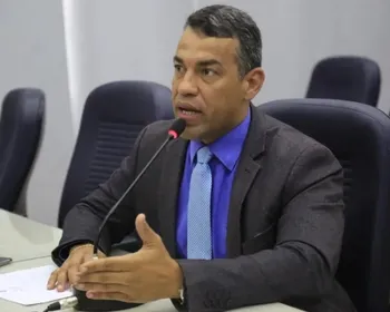 Vereador Siderlane recebe o 1º voto favorável para retorno ao mandato