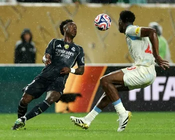 Vini Jr brilha, Real Madrid vence RB Salzburg e garante vaga nas oitavas do Mundial