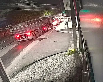 Você viu essa carreta por aí? Polícia busca identificar motorista de acidente que deixou idosa morta no Poço