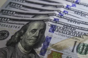 
				AGU quer apuração de movimentações financeiras antes do tarifaço
			
			